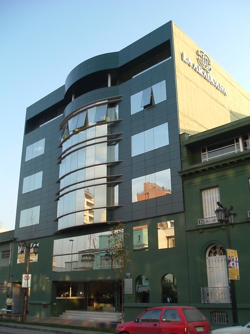 Edificio Instituto La Araucana terminado